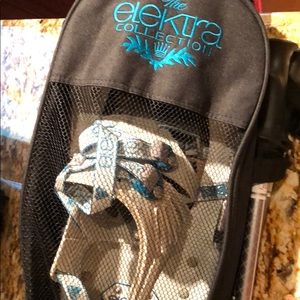 Atlas 923  23in Snowshoes/bag never worn.